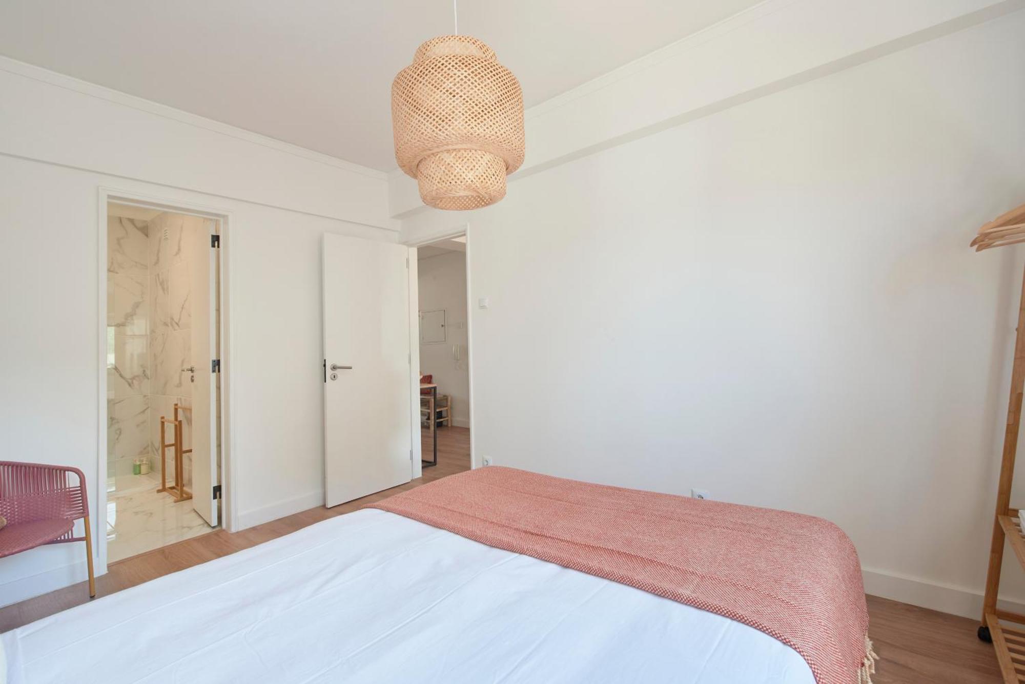 Sunset Bay View, Renovated Apt, By Timecooler Setubal Ngoại thất bức ảnh